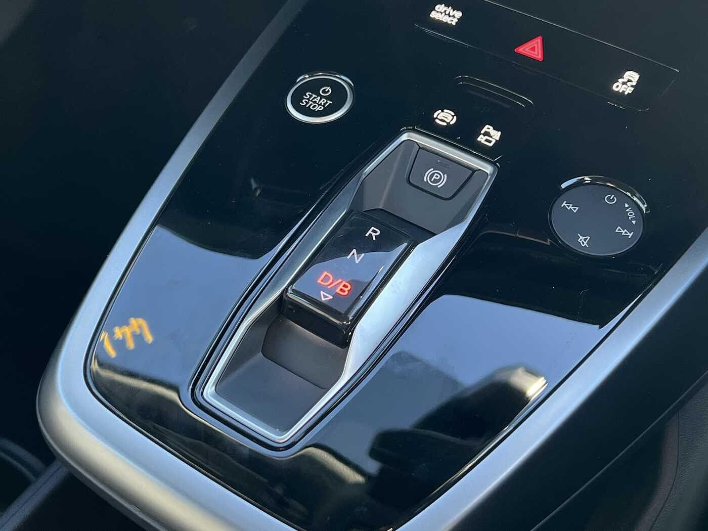 Used Audi Q4 e-tron 2024 for sale - 76667063: Photo 32