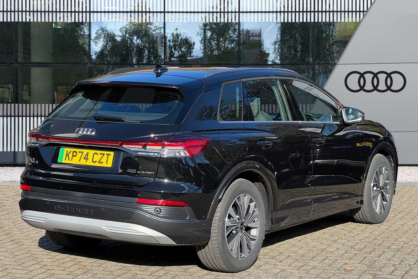 Used Audi Q4 e-tron 2024 for sale - 76667063: Photo 8