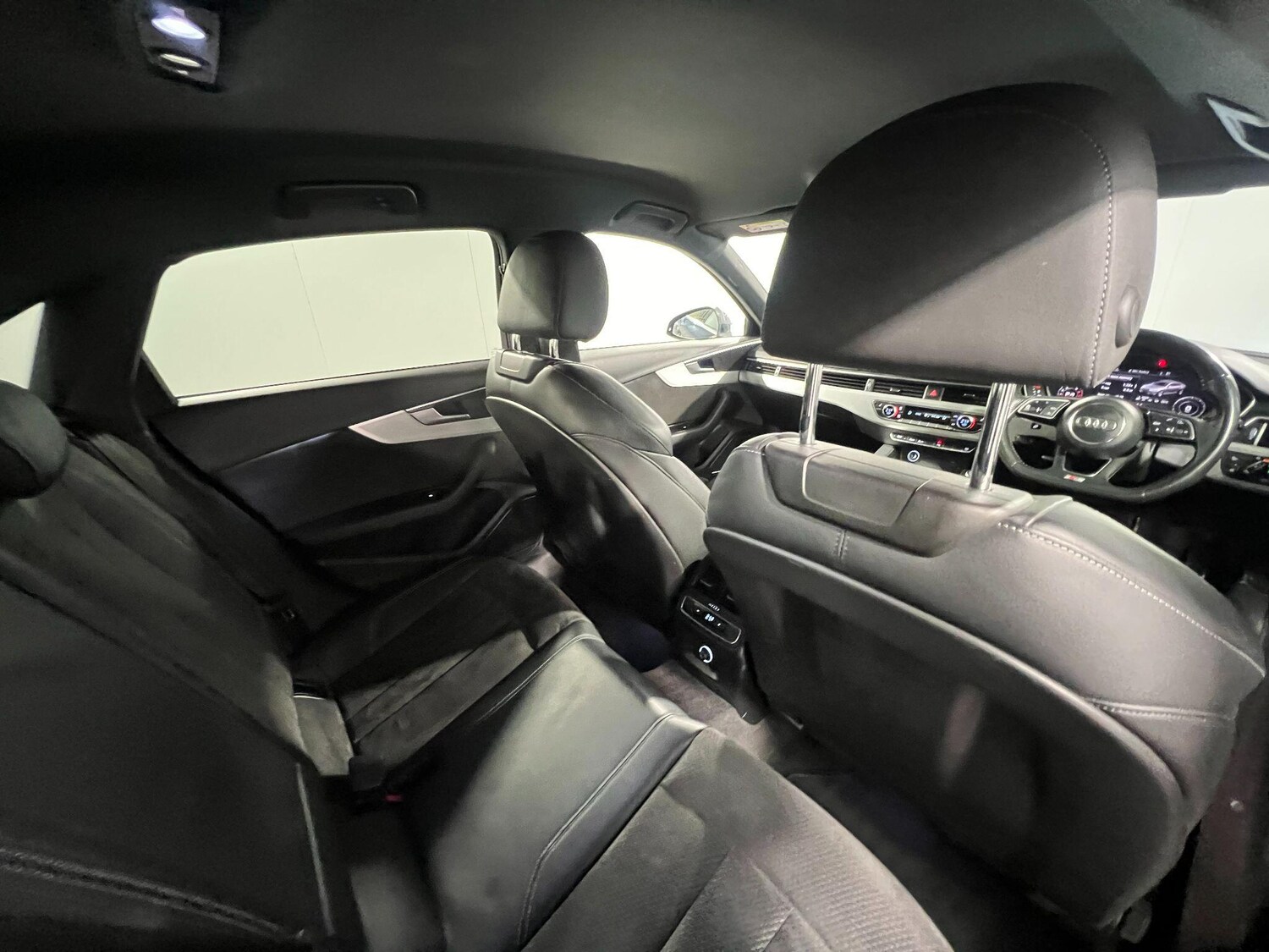 Used Audi A4 2019 for sale - 77838469: Photo 12