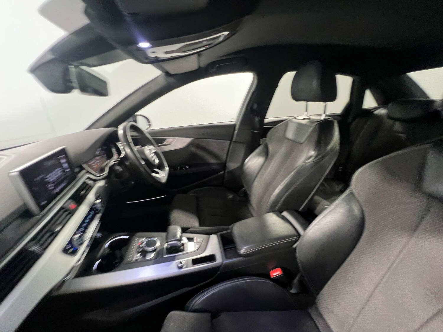 Used Audi A4 2019 for sale - 77838469: Photo 19