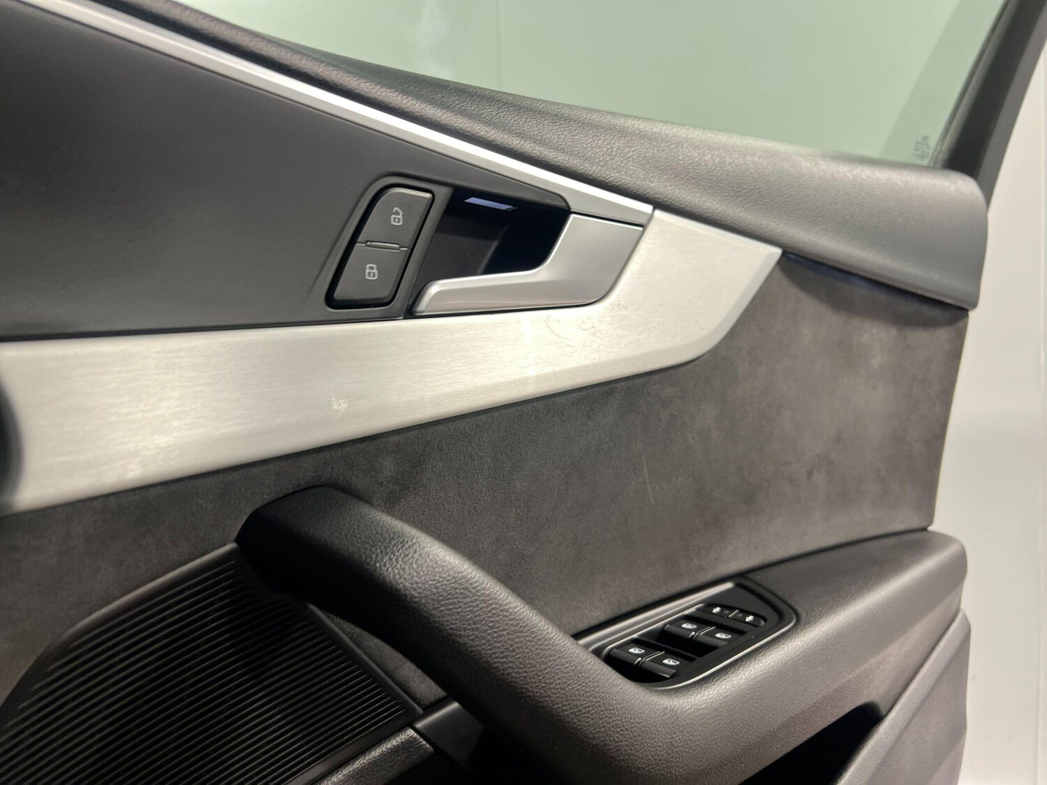 Used Audi A4 2019 for sale - 77838469: Photo 23