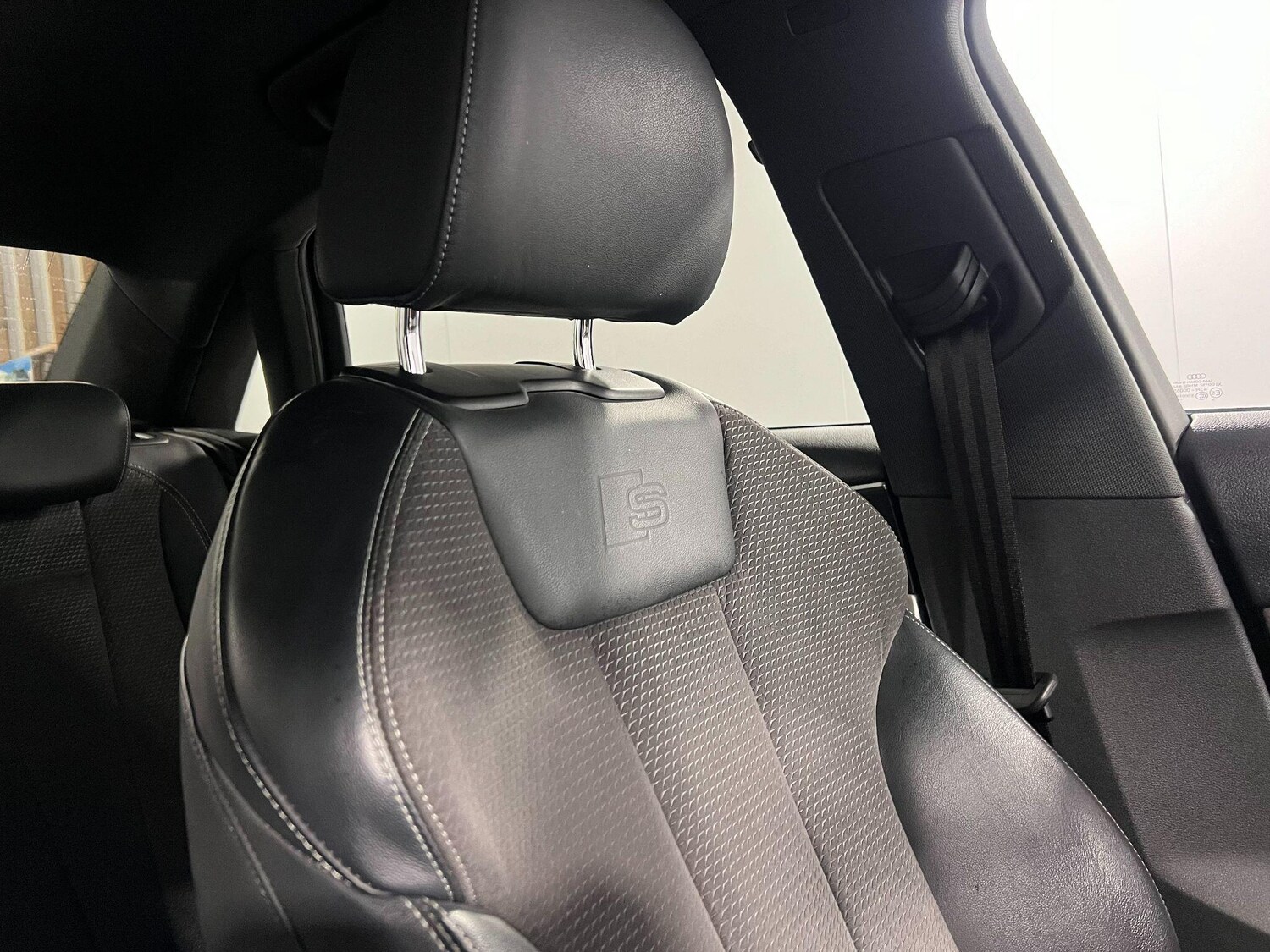 Used Audi A4 2019 for sale - 77838469: Photo 35