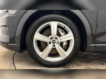 Used Audi e-tron 2022 for sale - 78796504: Photo