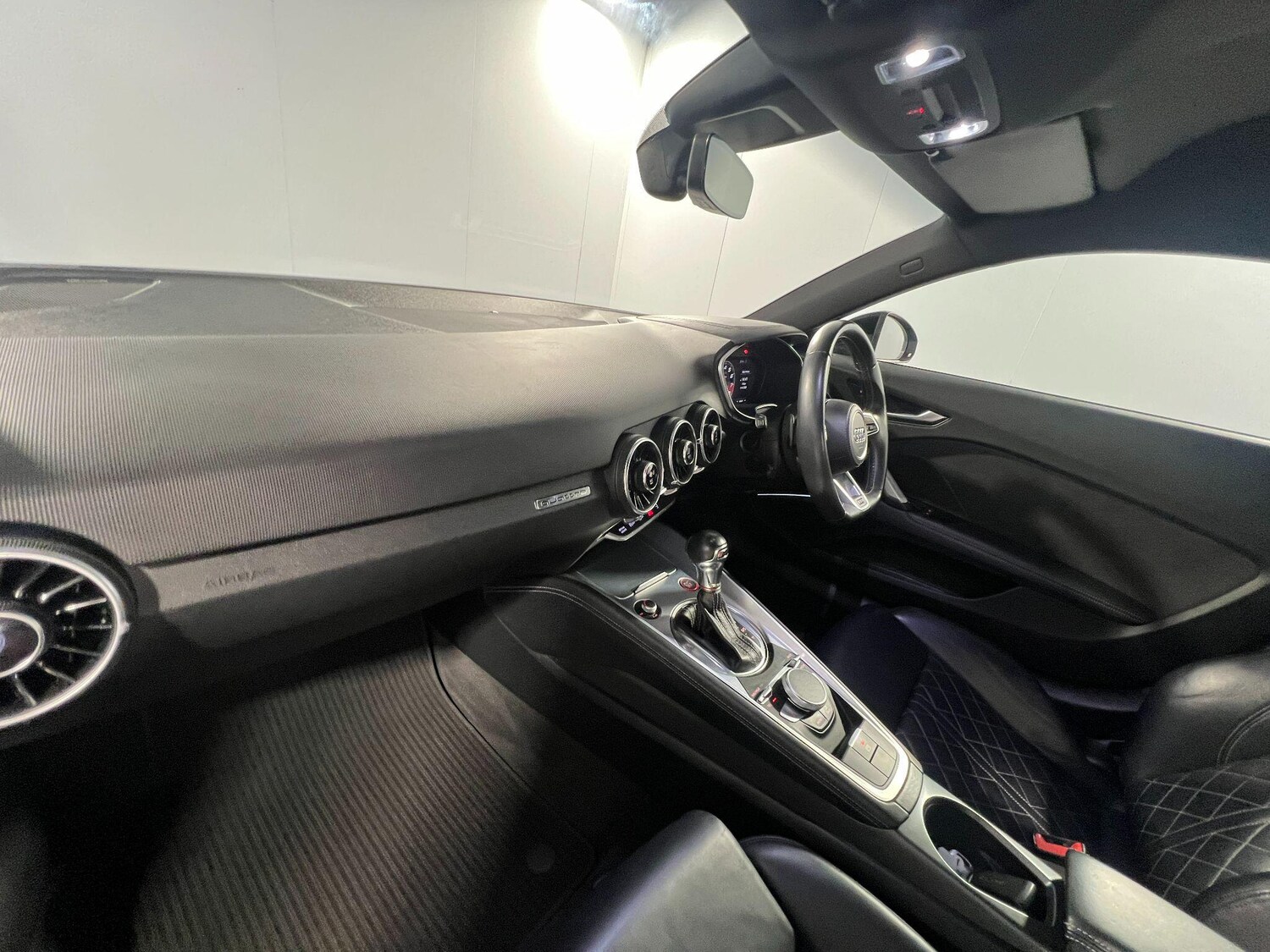 Used Audi TT 2018 for sale - 76865688: Photo 45