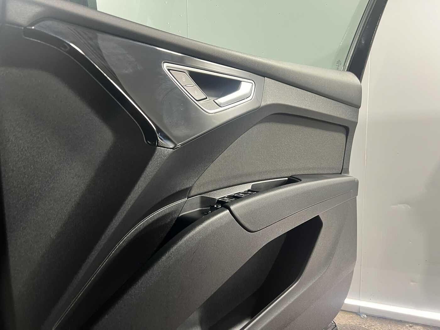 Used Audi Q4 e-tron 2022 for sale - 77585756: Photo 24