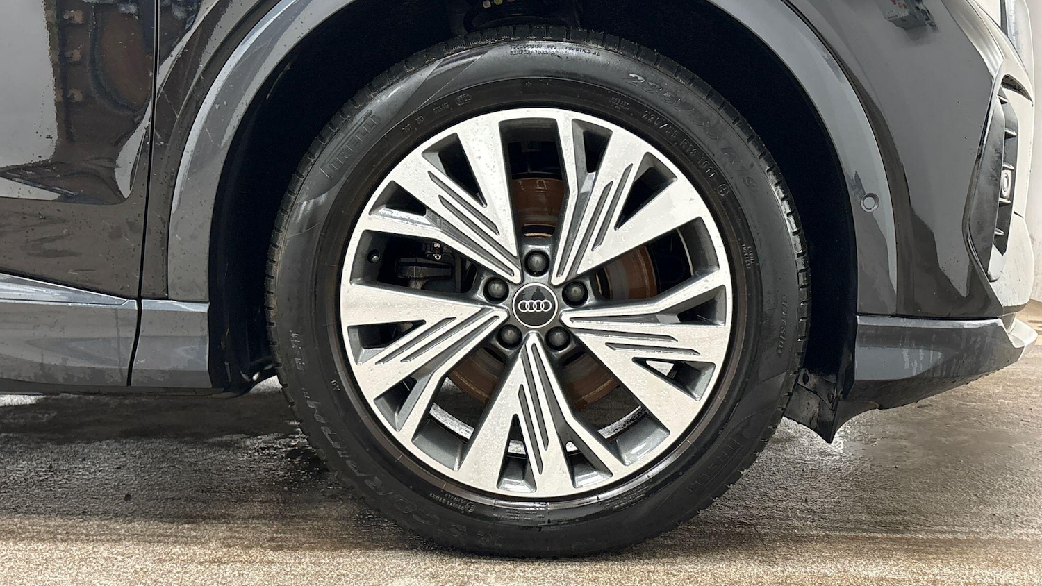 Used Audi Q4 e-tron 2022 for sale - 77585756: Photo 4