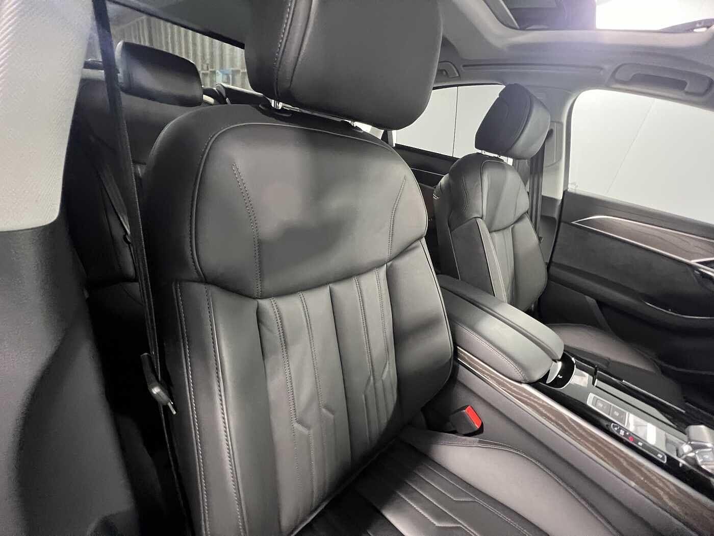 Used Audi A8 2023 for sale - 76020379: Photo 12
