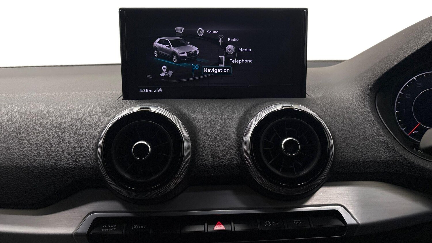 Used Audi Q2 2024 for sale - 77882290: Photo 12