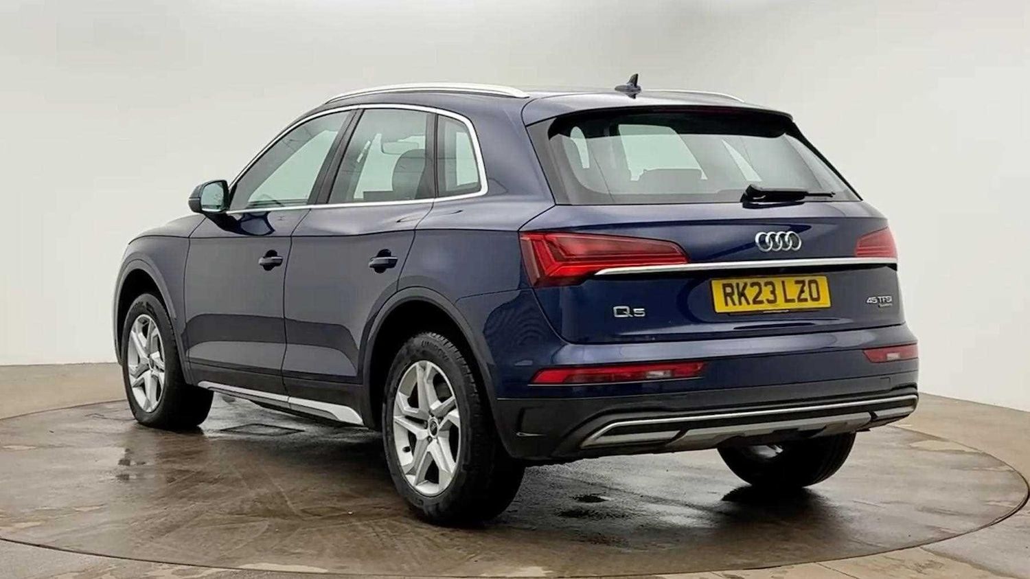 Used Audi Q5 2023 for sale - 77215231: Photo 2