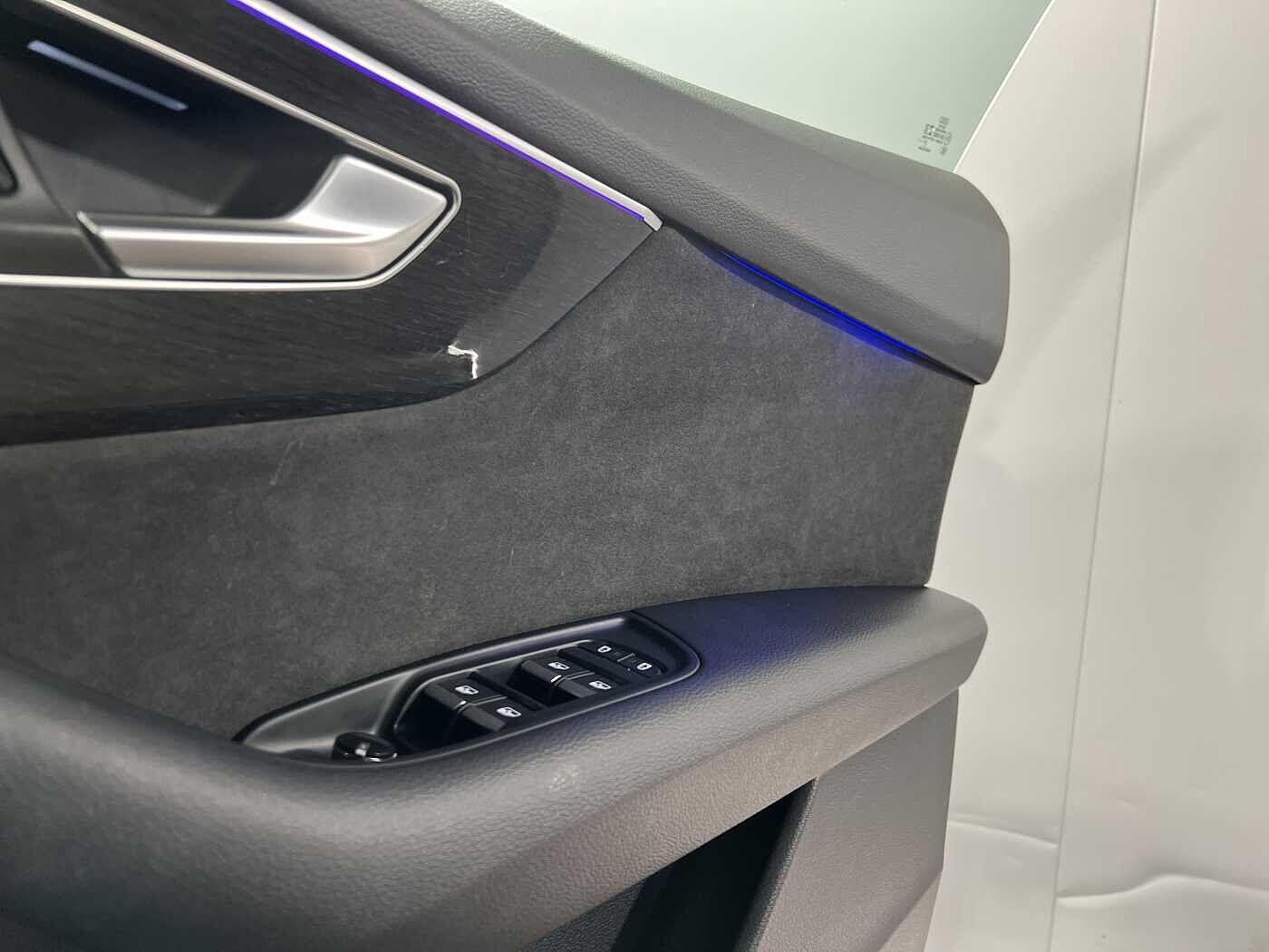 Used Audi Q8 2022 for sale - 76227136: Photo 25