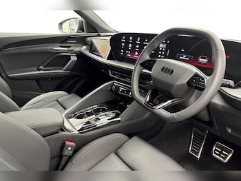 Used Audi Q5 2025 for sale - 77586204: Photo