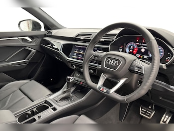 Used Audi Q3 2025 for sale - 78292243: Photo