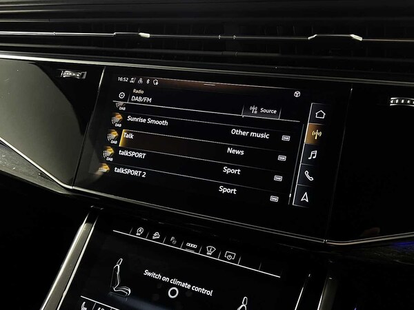 Used Audi Q7 2021 for sale - 75478110: Photo 36