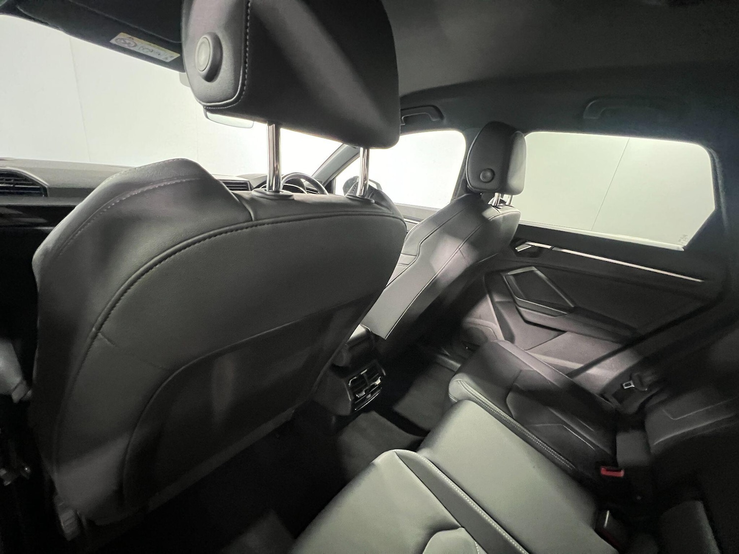 Used Audi Q3 2023 for sale - 76337267: Photo 16
