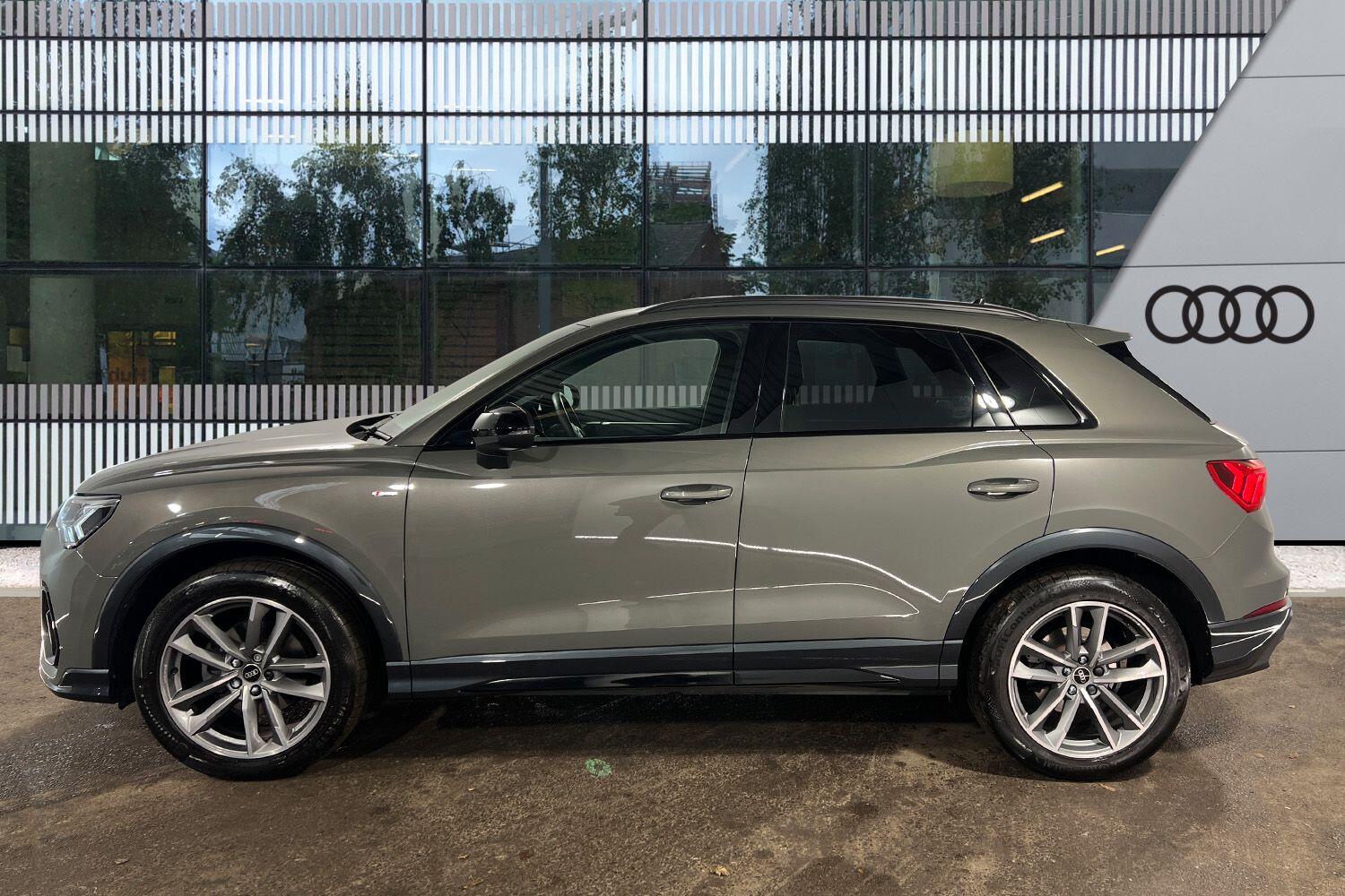 Used Audi Q3 2023 for sale - 76337267: Photo 6
