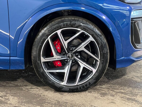Used Audi Q6 e-tron for sale - 76260365: Photo 28