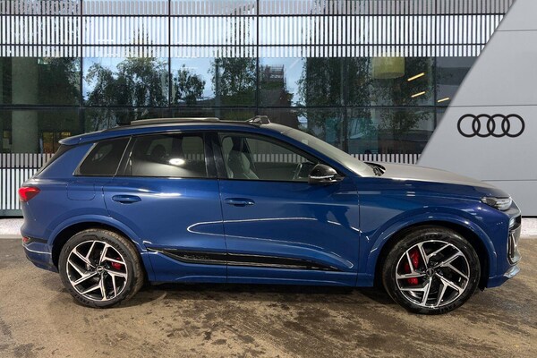 Used Audi Q6 e-tron for sale - 76260365: Photo 3