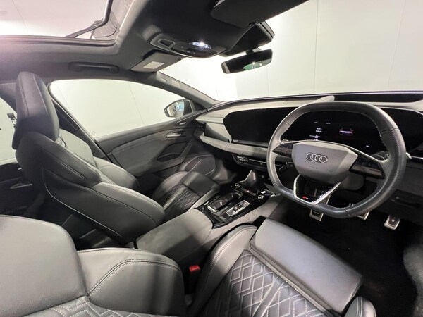 Used Audi Q6 e-tron for sale - 76260365: Photo 6