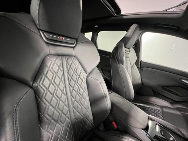 Used Audi Q6 e-tron for sale - 76260365: Photo 8