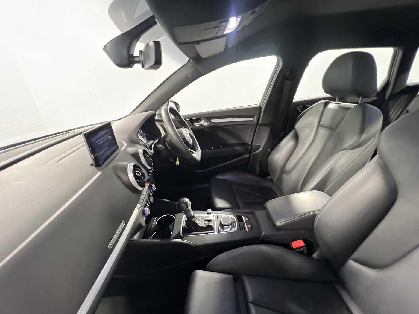 Used Audi S3 2019 for sale - 75990981: Photo 19