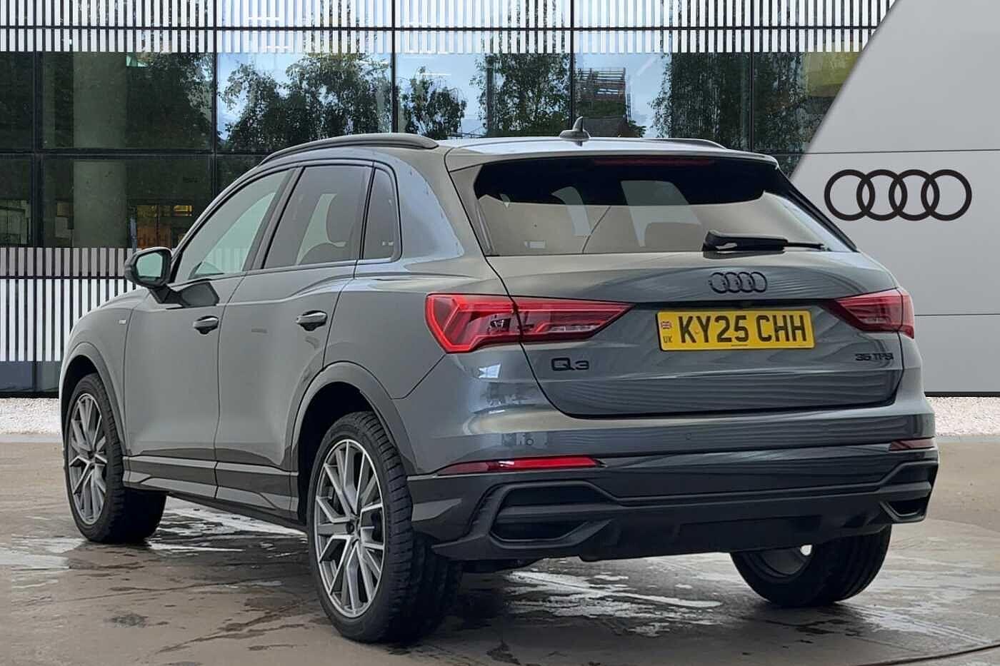 Used Audi Q3 2025 for sale - 76456696: Photo 3