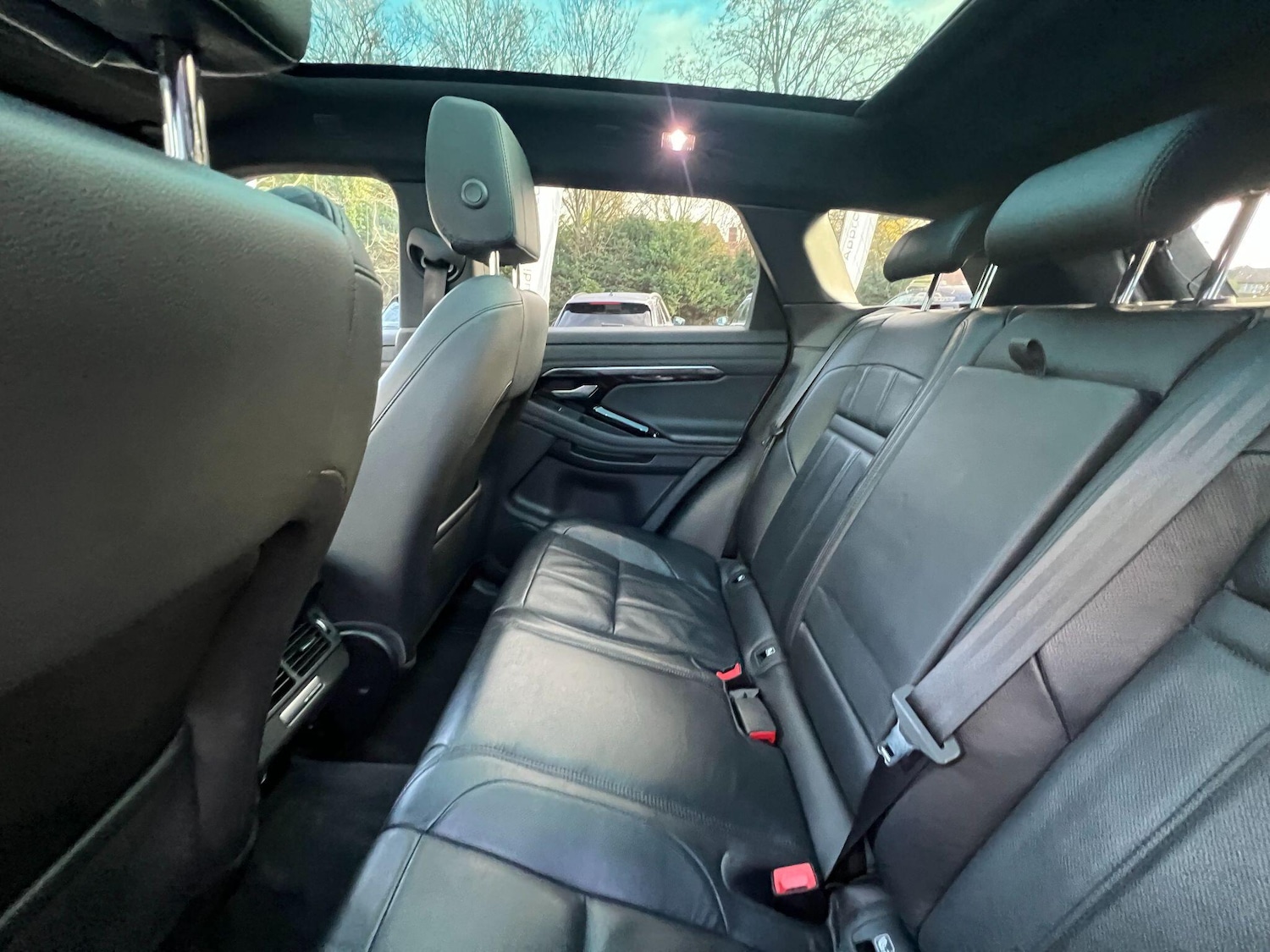 Used Land Rover Range Rover Evoque 2019 for sale - 76689682: Photo 17