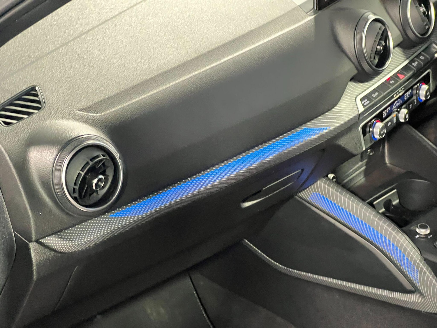 Used Audi Q2 2018 for sale - 76839657: Photo 21