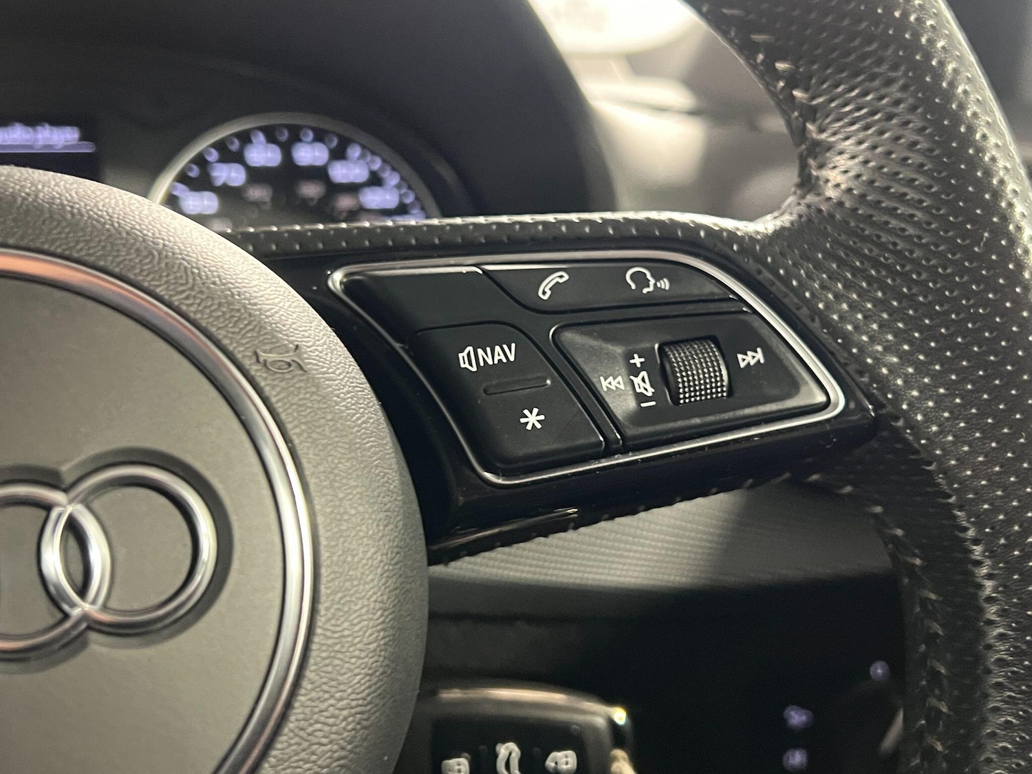 Used Audi Q2 2018 for sale - 76839657: Photo 26