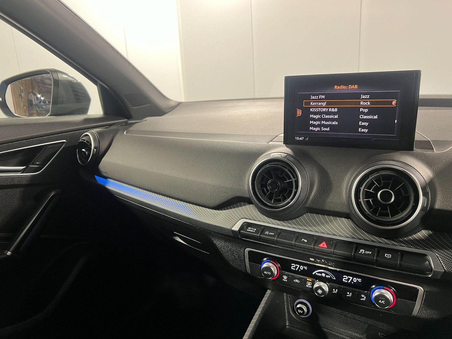 Used Audi Q2 2018 for sale - 76839657: Photo 36