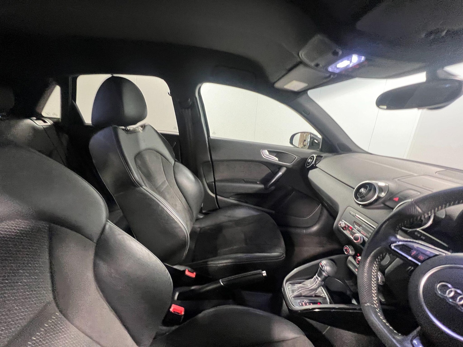 Used Audi A1 for sale - 77853183: Photo 11