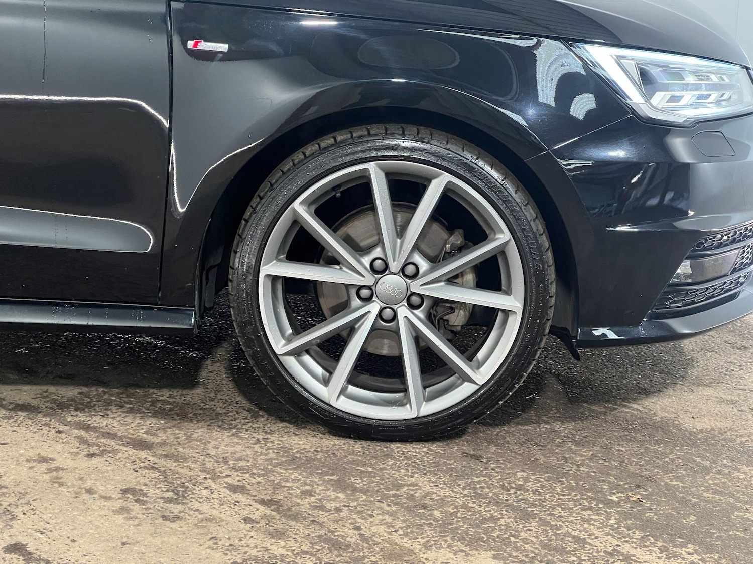 Used Audi A1 for sale - 77853183: Photo 4