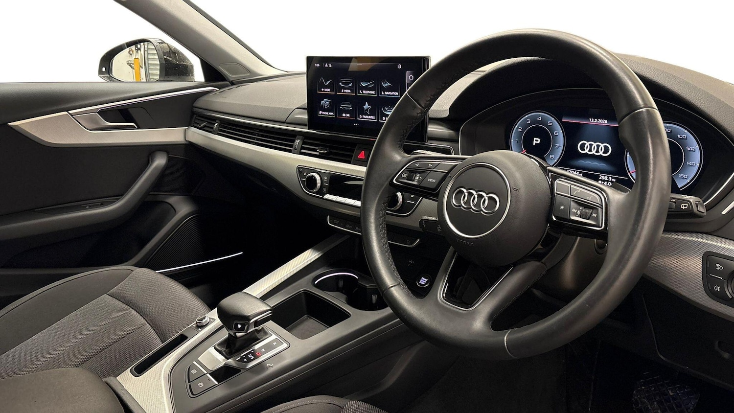 Used Audi A4 2023 for sale - 77882101: Photo 3