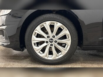 Used Audi A4 2023 for sale - 77882101: Photo