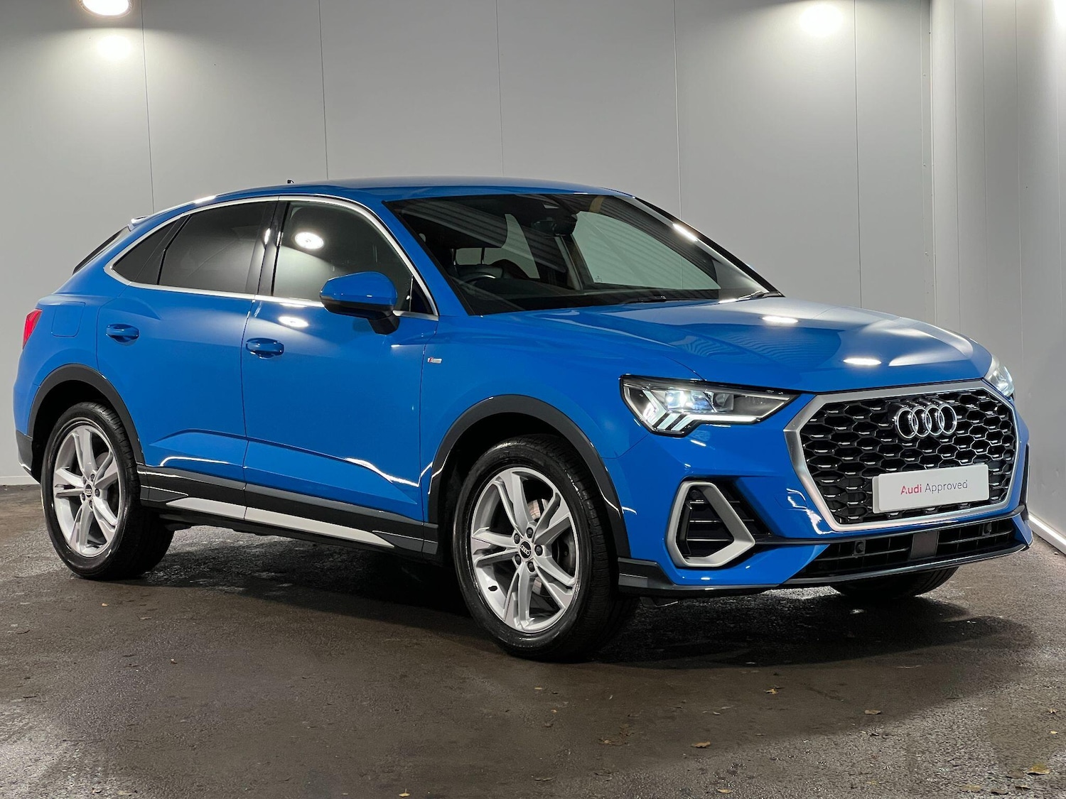 Used Audi Q3 2022 for sale - 76561766: Photo 1