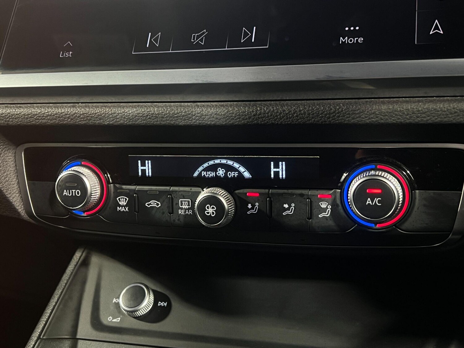 Used Audi Q3 2022 for sale - 76561766: Photo 33