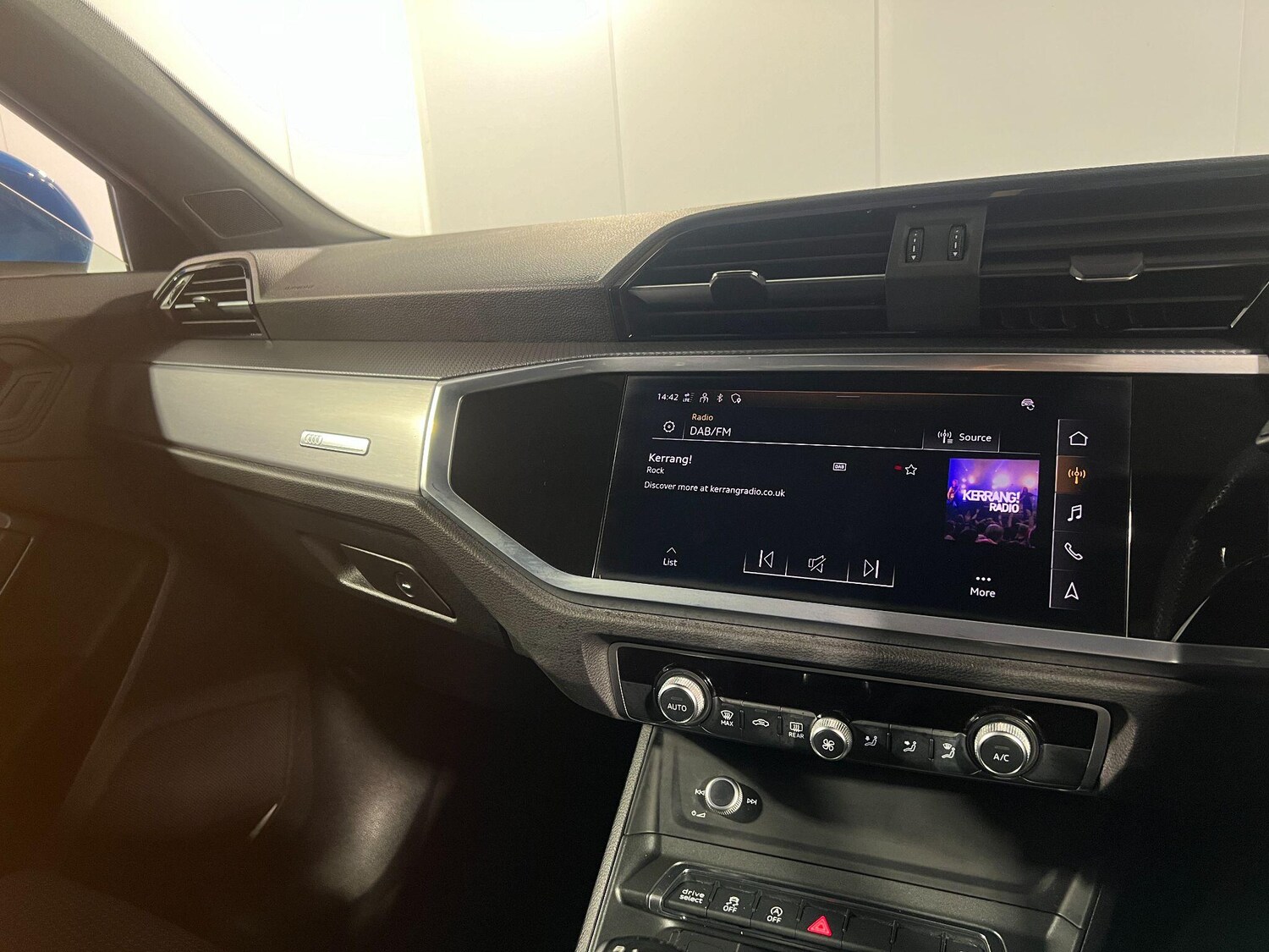 Used Audi Q3 2022 for sale - 76561766: Photo 36