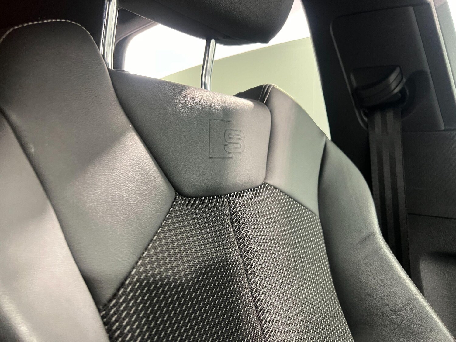 Used Audi Q3 2022 for sale - 76561766: Photo 37