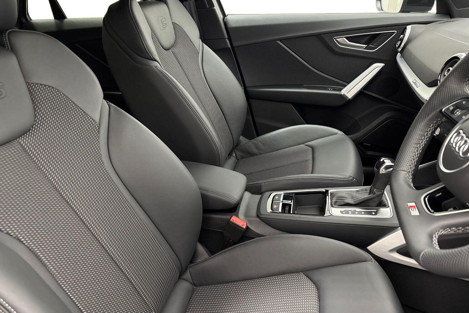 Used Audi Q2 for sale - 77670316: Photo 9