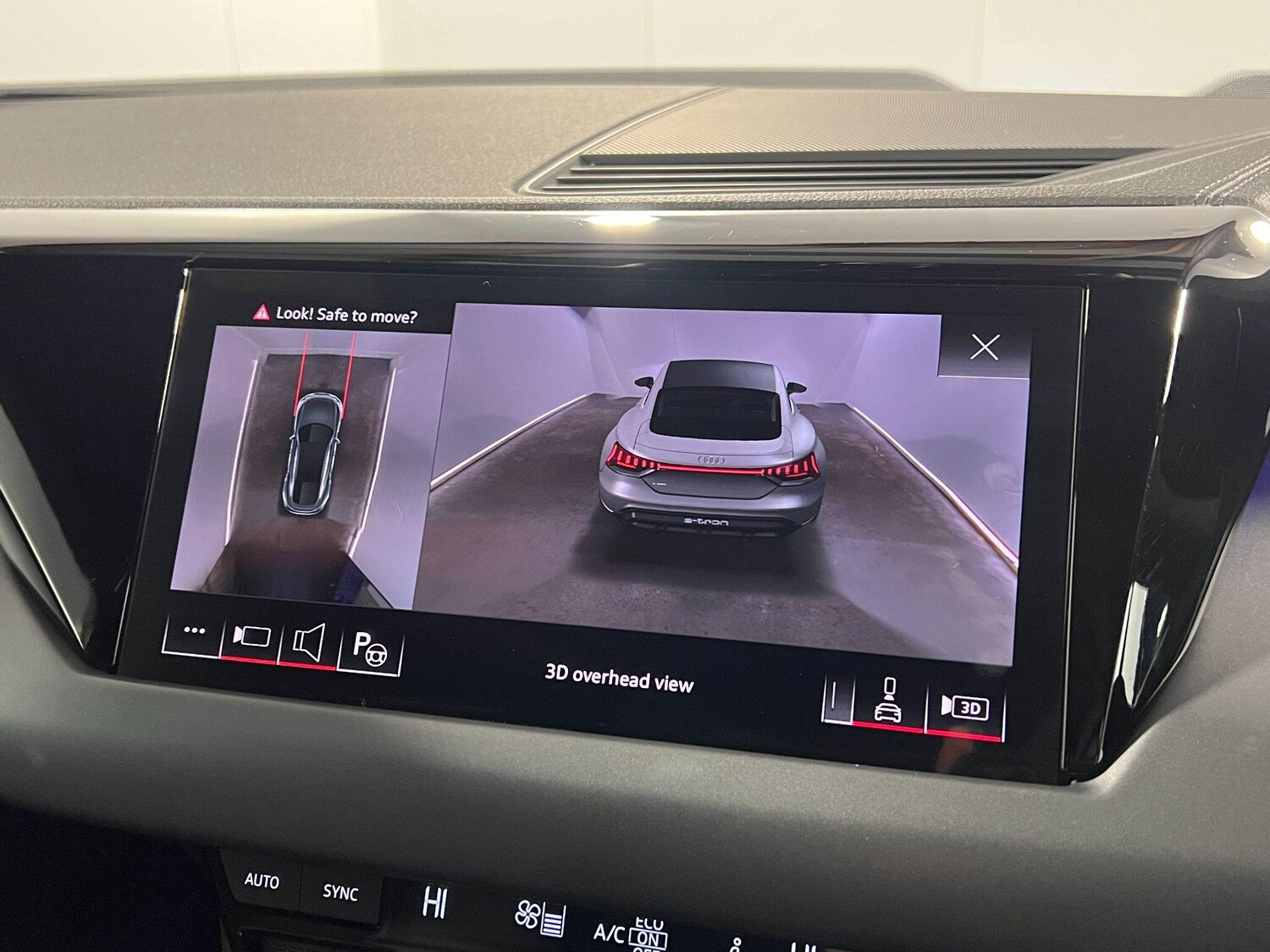 Used Audi e-tron GT for sale - 78073239: Photo 32