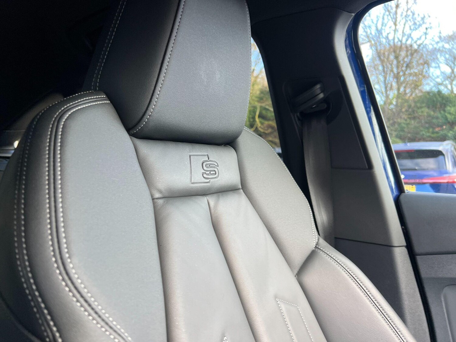 Used Audi Q4 e-tron 2024 for sale - 76634052: Photo 35