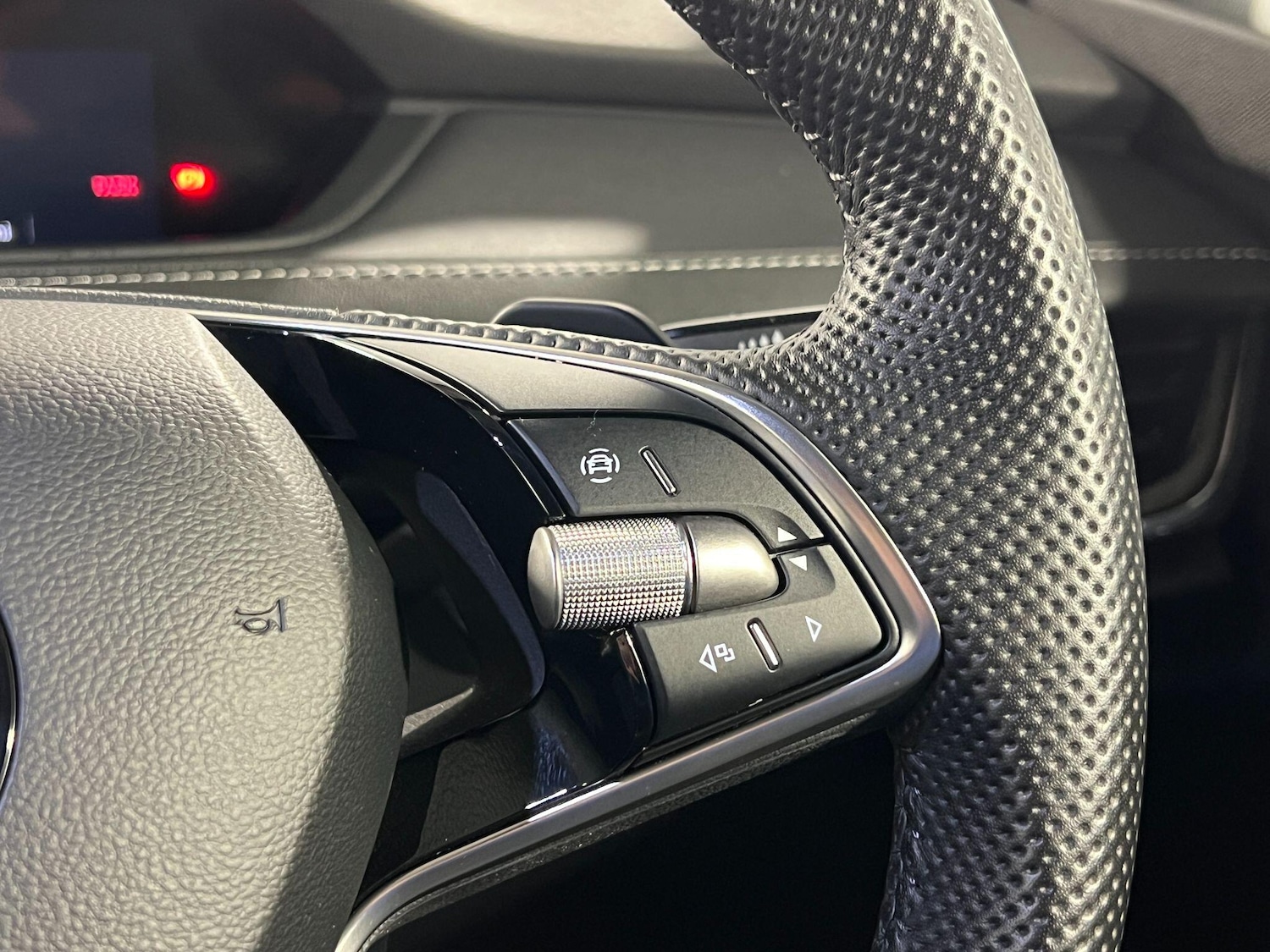 Used Skoda Enyaq 2024 for sale - 76408405: Photo 29