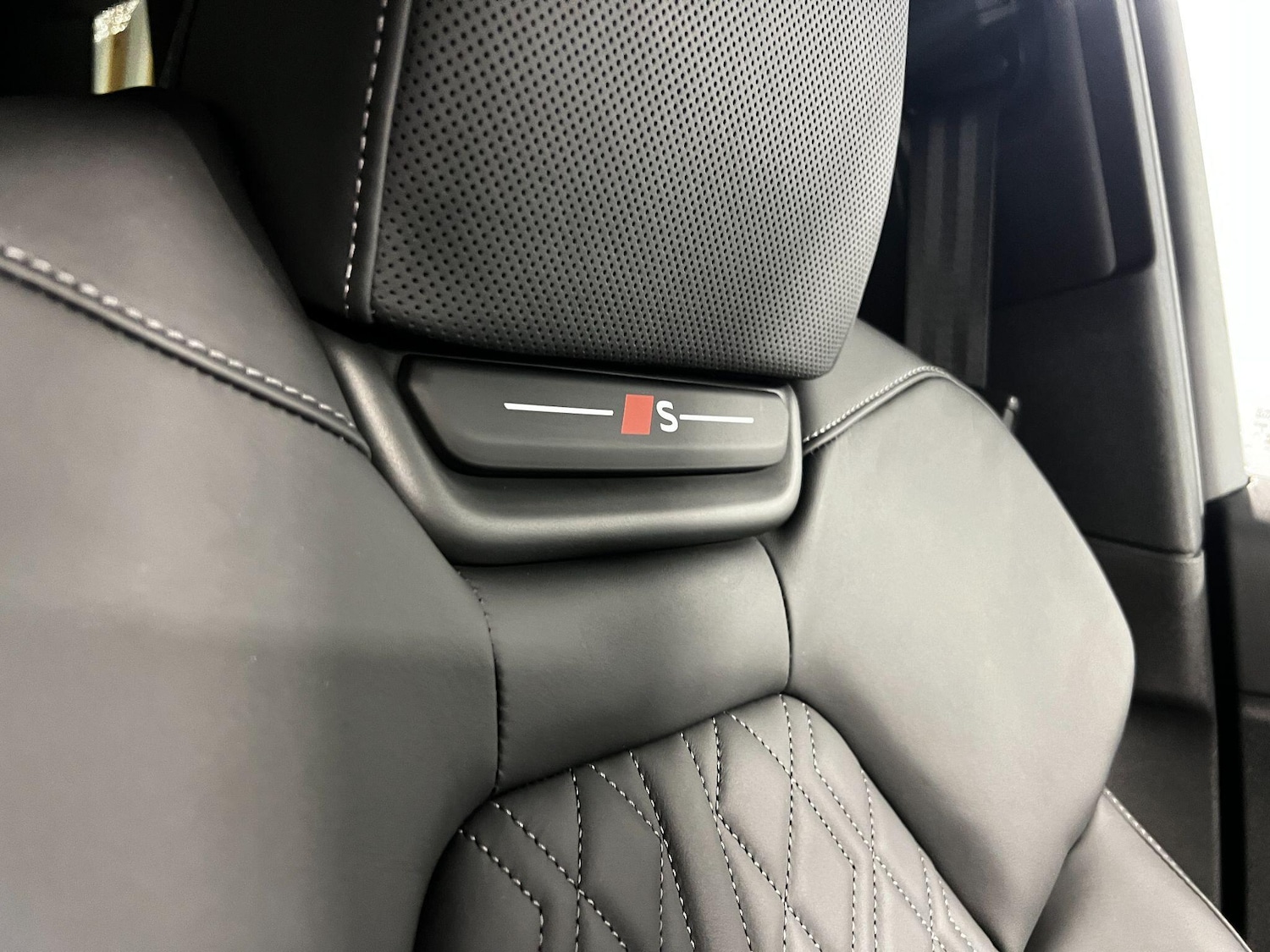 Used Audi Other 2024 for sale - 76423046: Photo 42