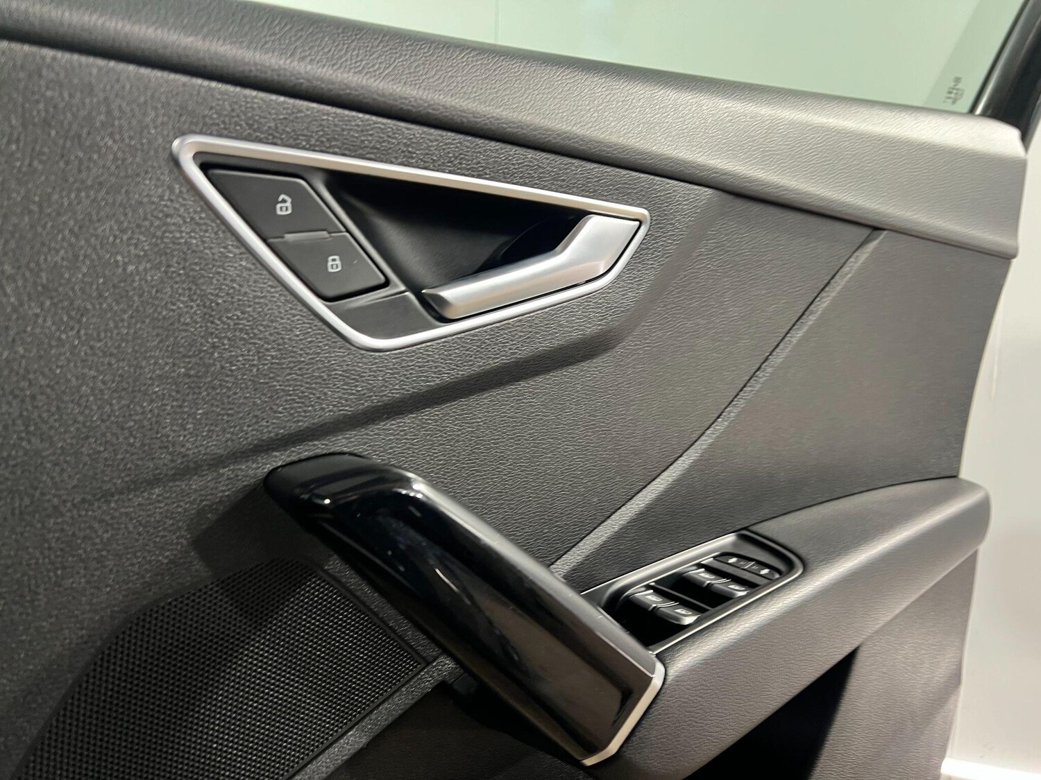 Used Audi Q2 for sale - 77970769: Photo 23