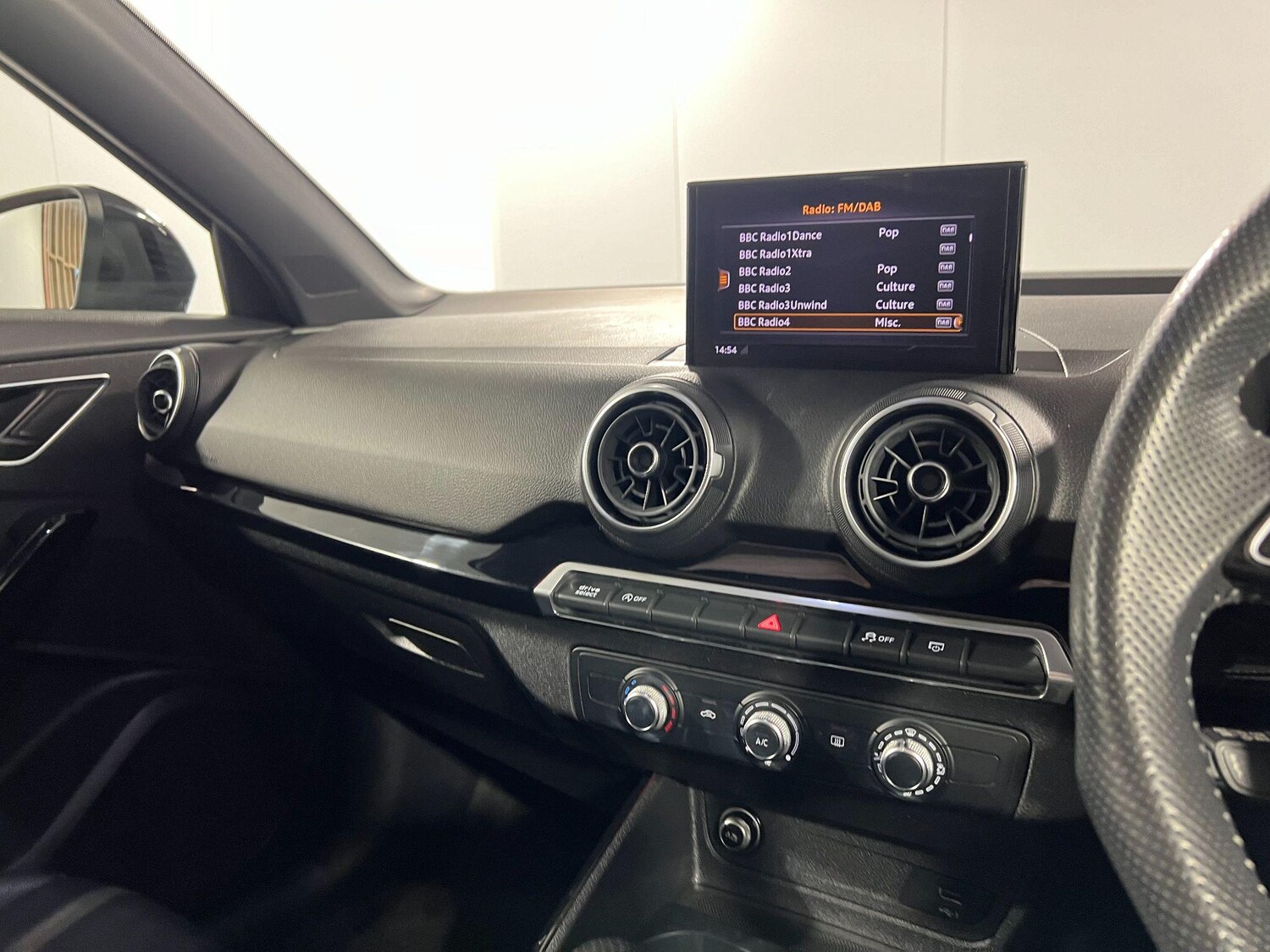 Used Audi Q2 for sale - 77970769: Photo 37