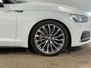 Used Audi A5 Cabriolet 2017 for sale - 77940741: Photo