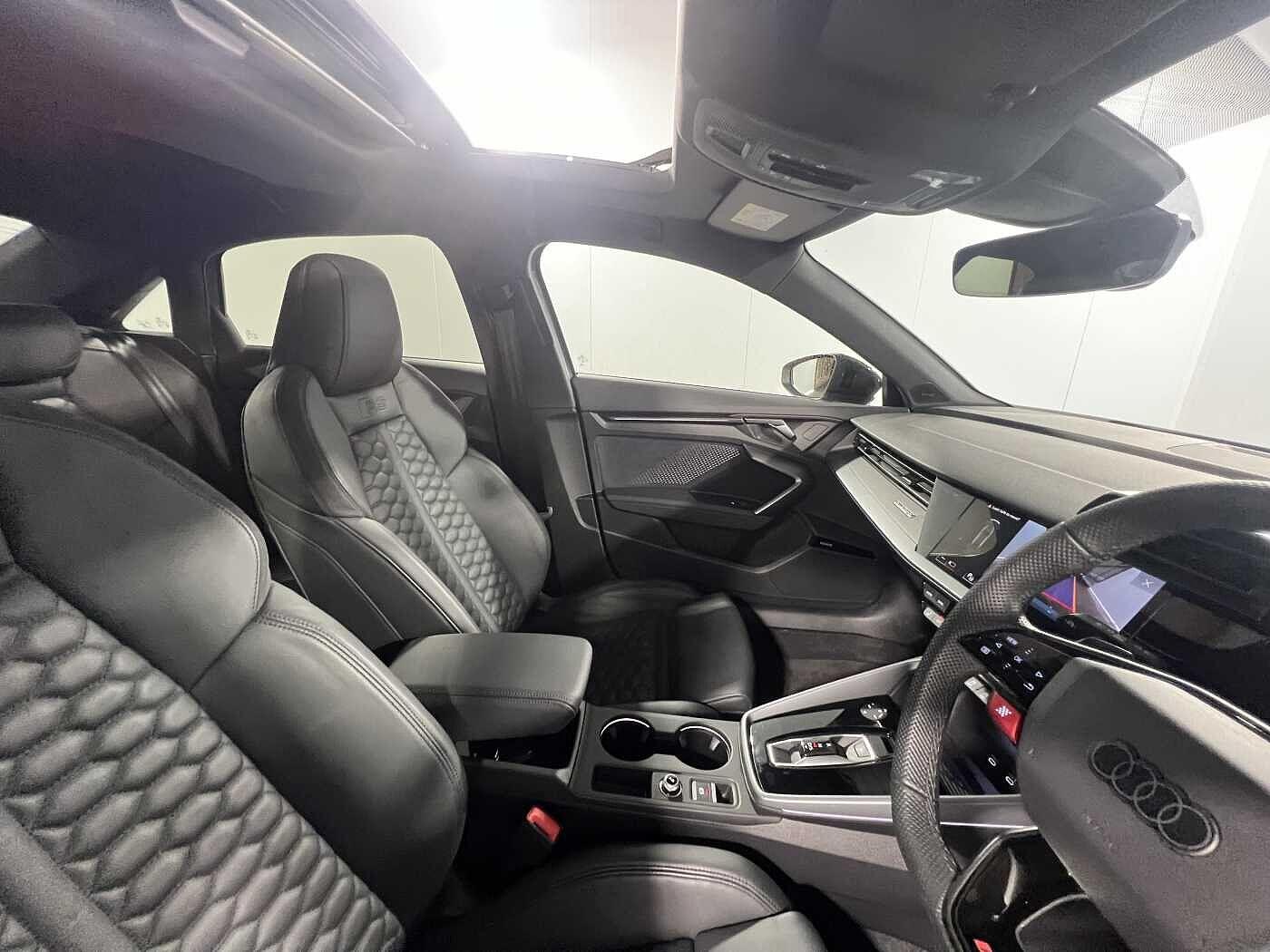 Used Audi RS3 2024 for sale - 76850009: Photo 17