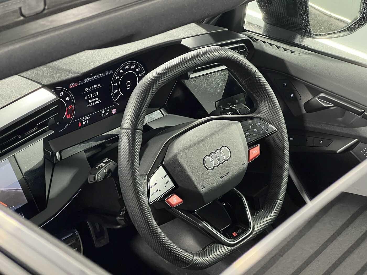 Used Audi RS3 2024 for sale - 76850009: Photo 30