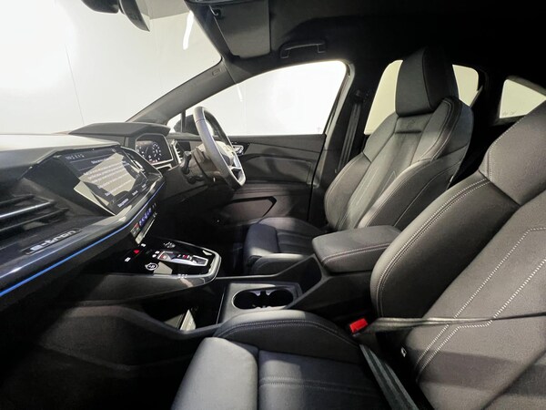 Used Audi Q4 e-tron 2024 for sale - 75311757: Photo 14