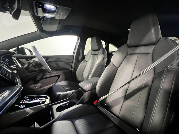 Used Audi Q4 e-tron 2024 for sale - 75311757: Photo 15