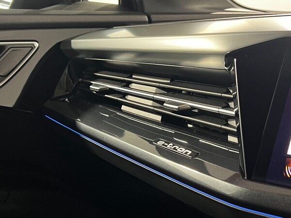 Used Audi Q4 e-tron 2024 for sale - 75311757: Photo 28